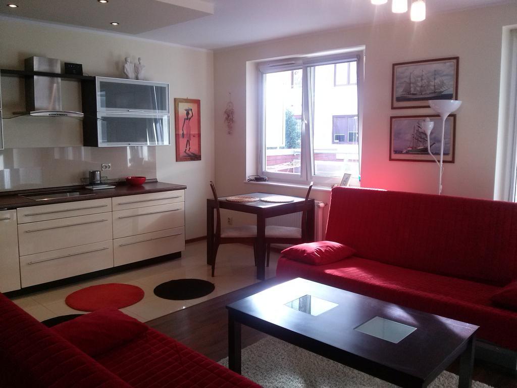 Apartament Zaglowce Kolobrzeg Ngoại thất bức ảnh